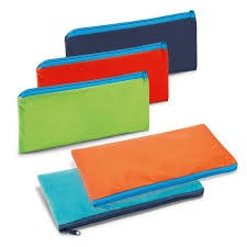 Estojo Escolar em nylon 600