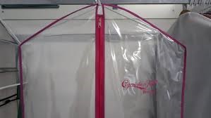 Porta Casaco  com Ziper e PVC Cristal 